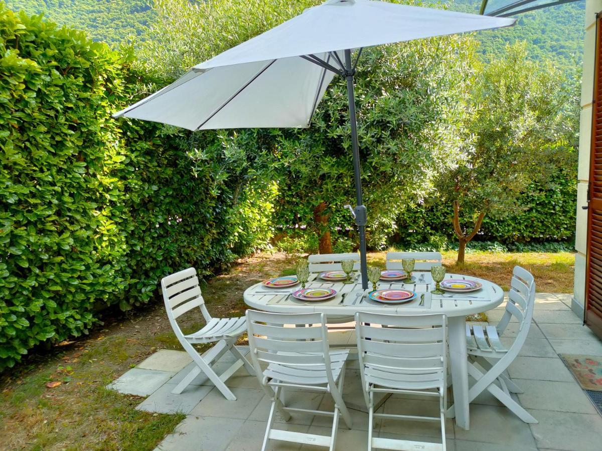 Villa Rosmarino 300 Mt From The Beach Colico Luaran gambar