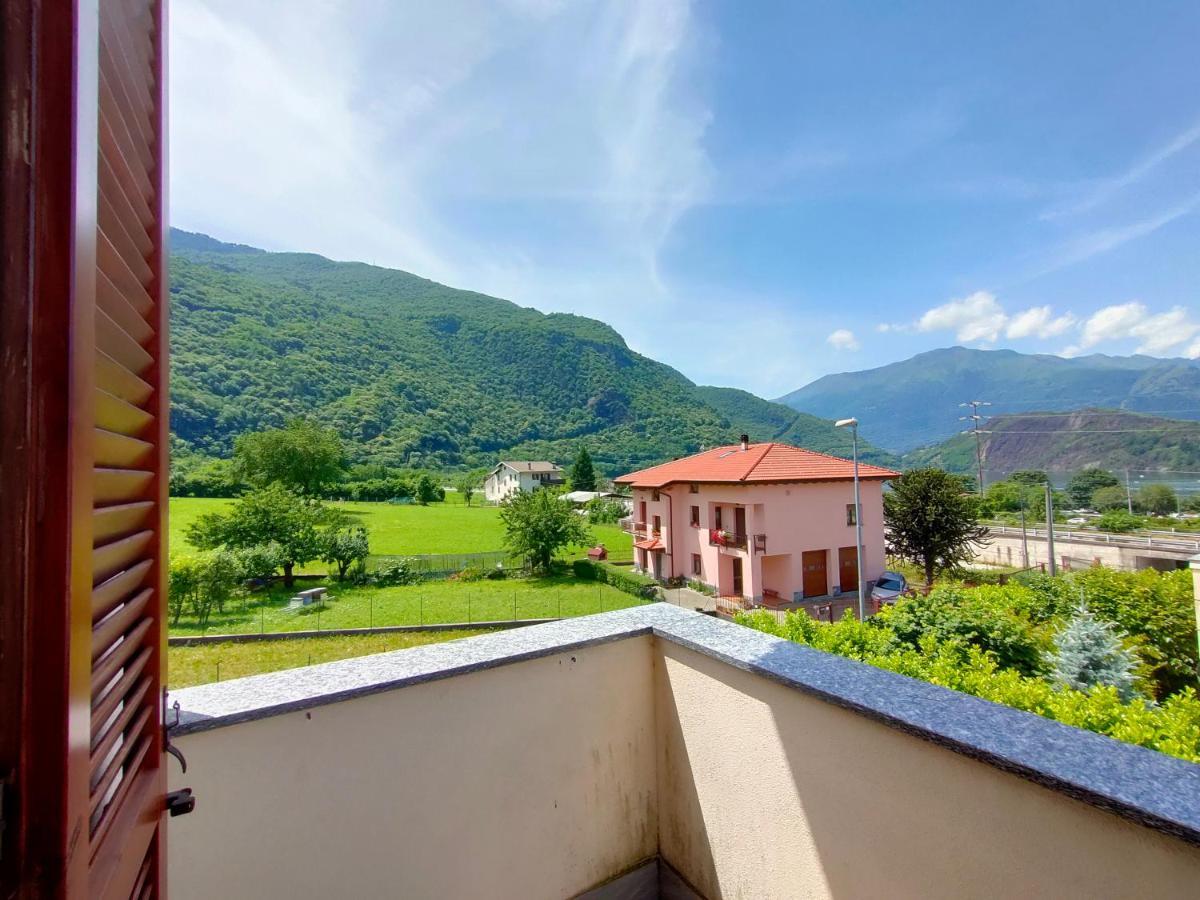 Villa Rosmarino 300 Mt From The Beach Colico Luaran gambar